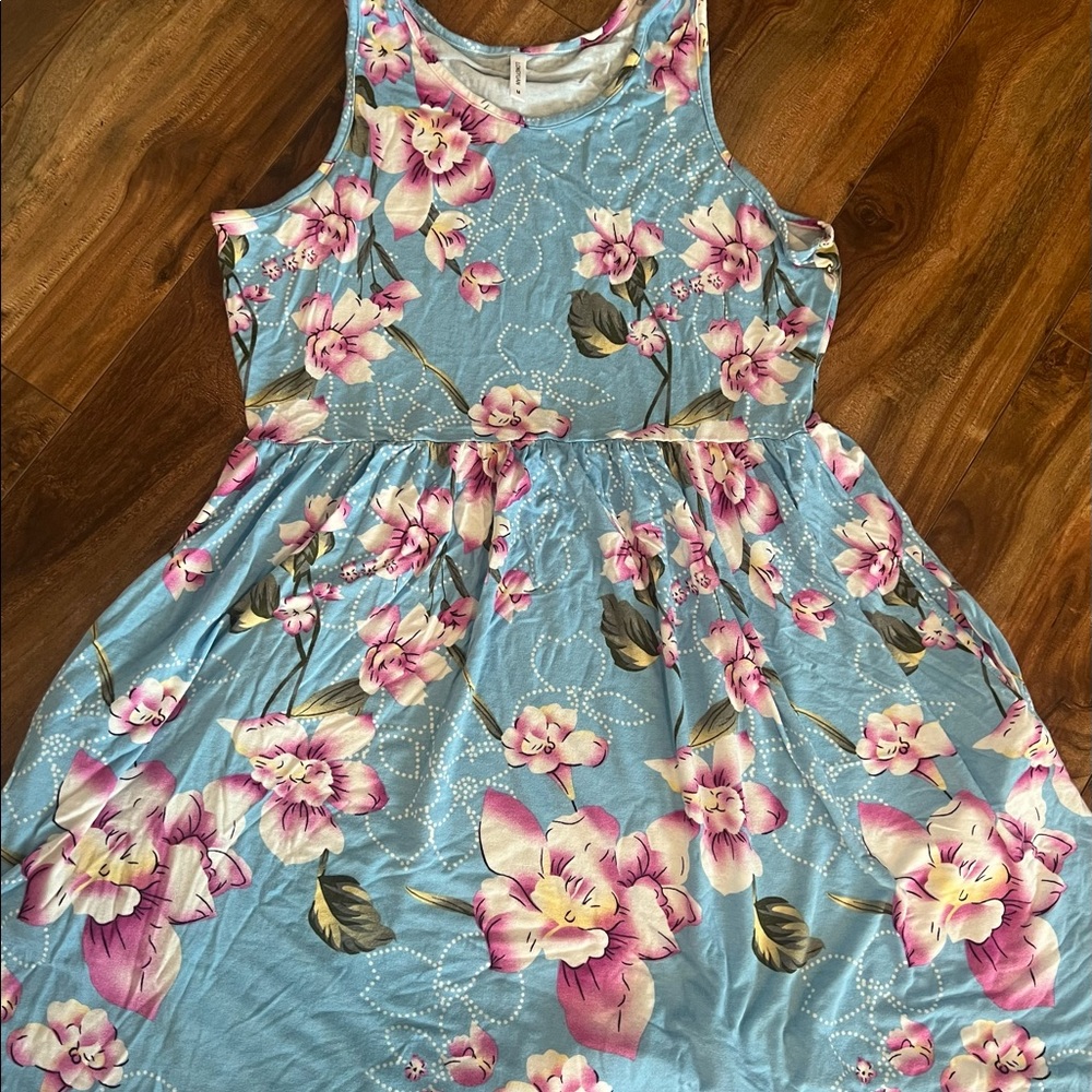Blue floral dress with pockets